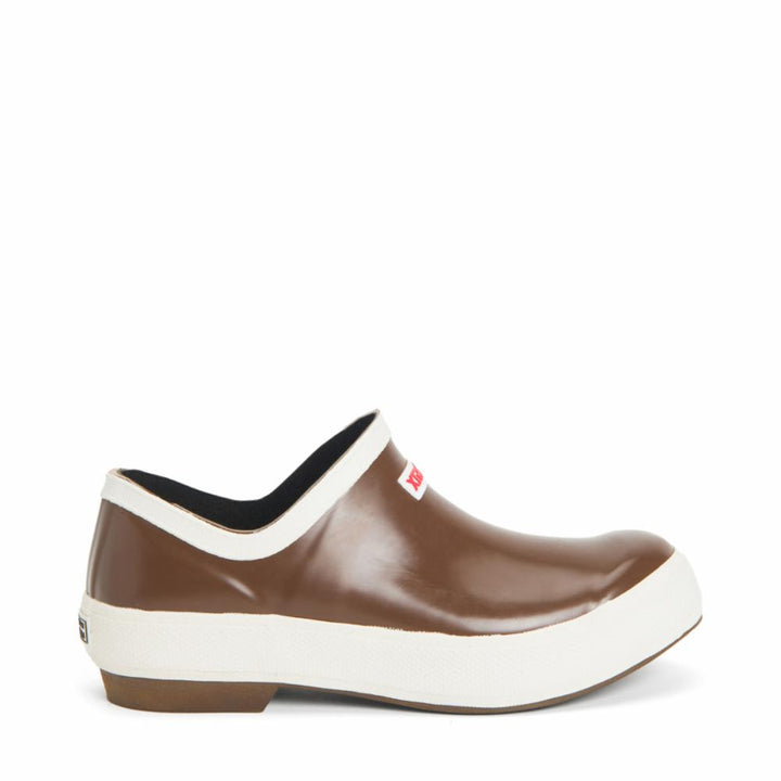 Xtratuf WOMENS SALMON SISTERS LEGACY CLOG BROWN/PUFFINPRINT