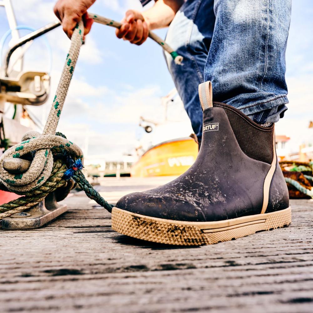 Xtratuf MENS WHEELHOUSE 6 ANKLE DECK BOOT BROWN