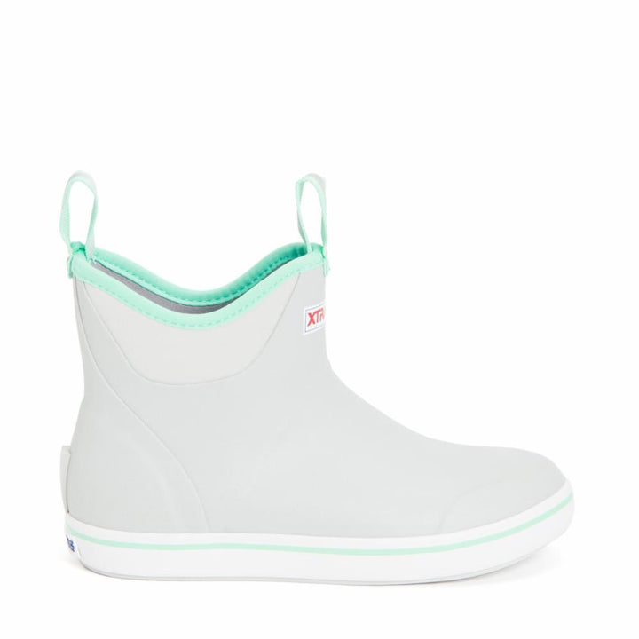 Xtratuf WOMENS 6 ANKLE DECK BOOT GREY