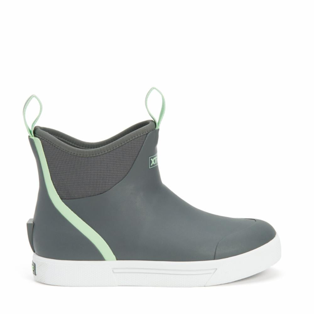 Xtratuf WOMENS WHEELHOUSE 6 ANKLE DECK BOOT GREY